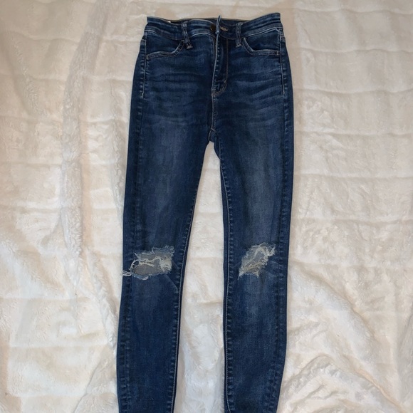 GARAGE SKINNY STRETCH JEANS WITH RIPPED KNEES